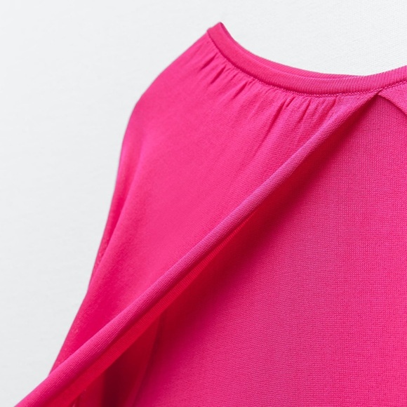 ZARA Limited Edition Dress with Cape - Picture 2 of 6